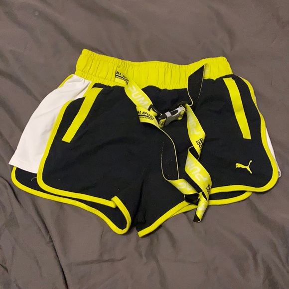 Puma shorts - Picture 1 of 3